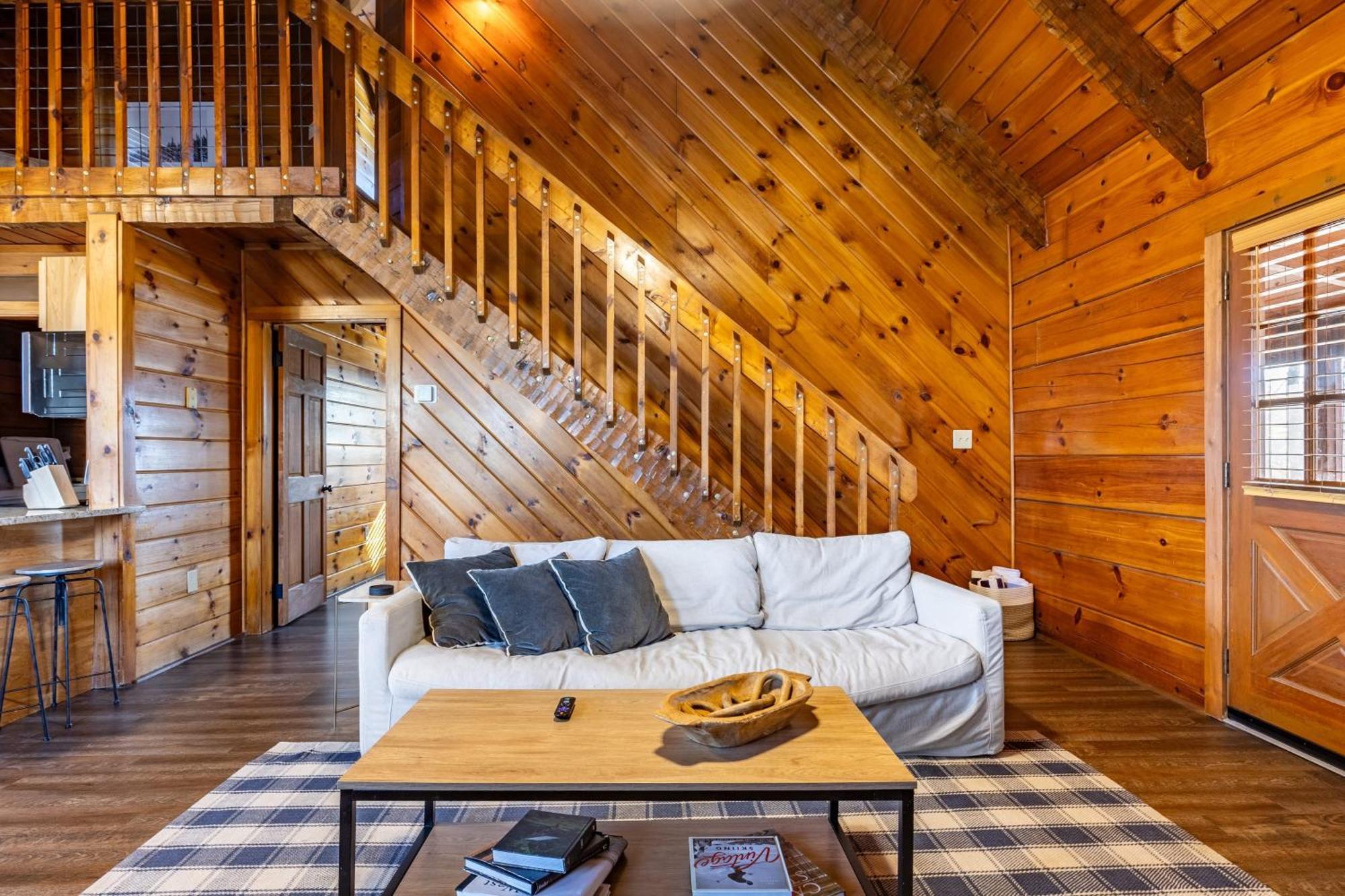 Dudley II By Avantstay Comfortable Cabin W Hot Tub Views Pigeon Forge Dış mekan fotoğraf