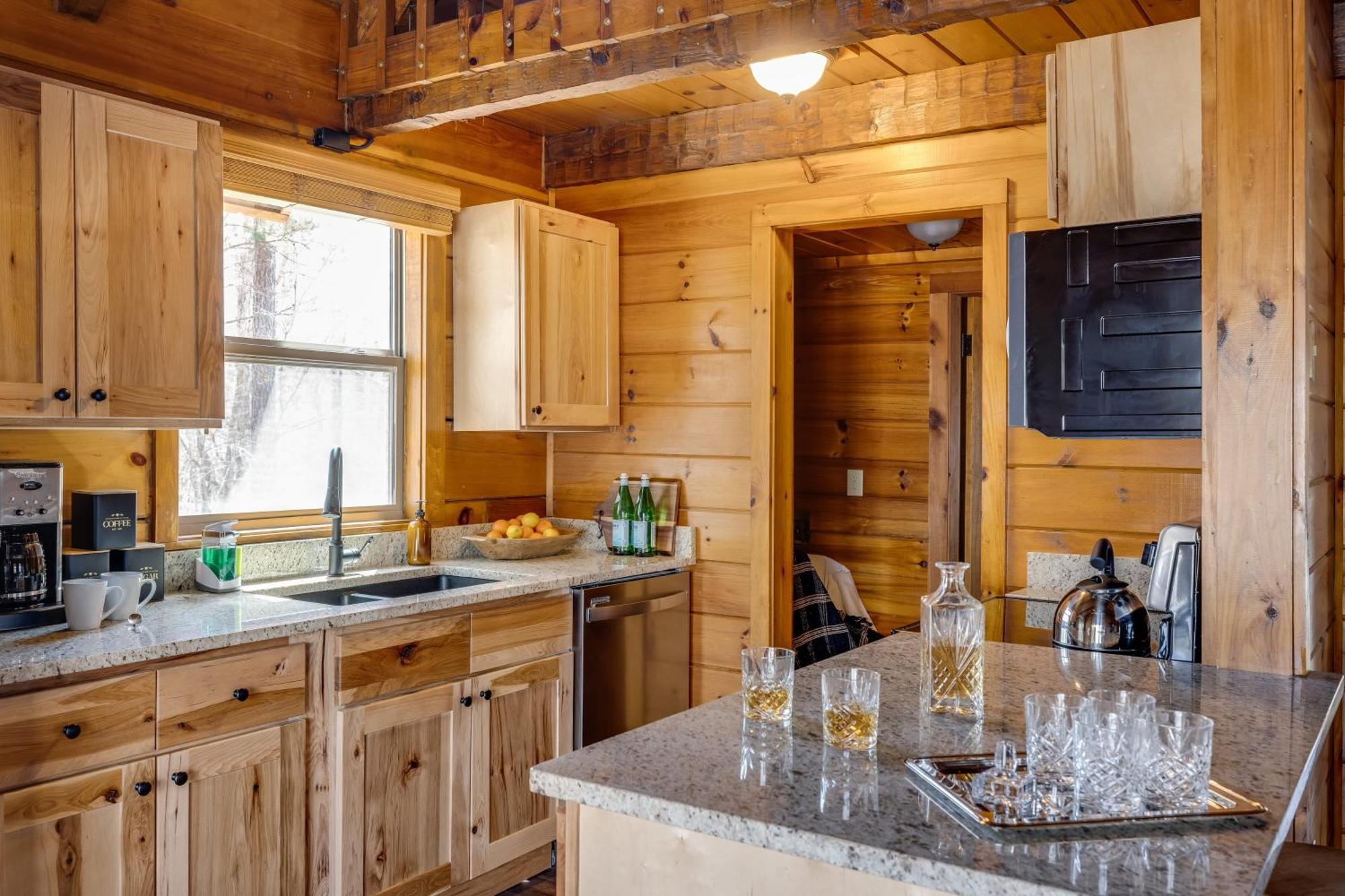 Dudley II By Avantstay Comfortable Cabin W Hot Tub Views Pigeon Forge Dış mekan fotoğraf
